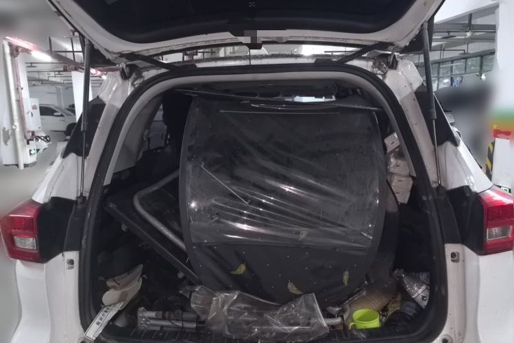 Used Haval M6 2019 1.5T DCT Two-Wheel Drive Elite Version China VI Standard Trunk