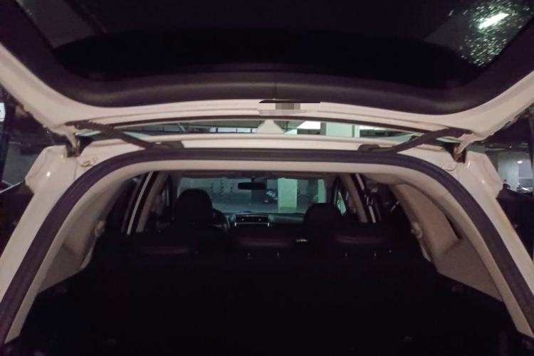 Used Haval M6 2019 1.5T DCT Two-Wheel Drive Elite Version China VI Standard Trunk