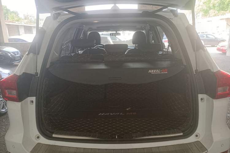 Used Haval M6 2019 1.5T DCT Two-Wheel Drive Elite Version China VI Standard Trunk