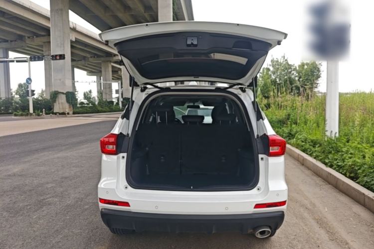 Used Haval M6 2019 1.5T DCT Two-Wheel Drive Elite Version China VI Standard Trunk