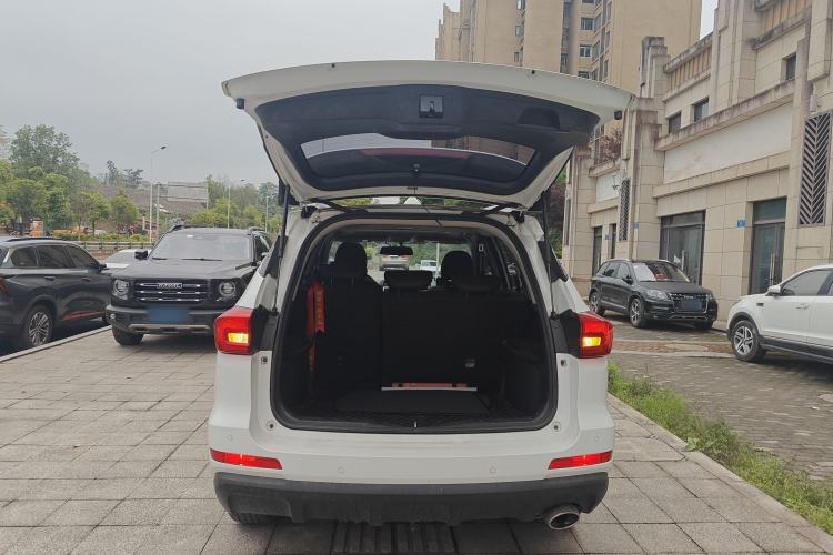 Used Haval M6 2019 1.5T DCT Two-Wheel Drive Elite Version China VI Standard Trunk