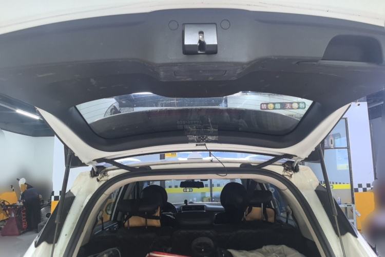 Used Haval M6 2019 1.5T DCT Two-Wheel Drive Elite Version China VI Standard Trunk