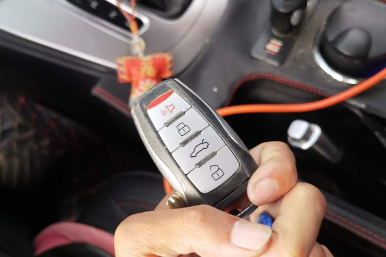 Used Haval M6 2019 1.5T DCT Two-Wheel Drive Elite Version China VI Standard Vehicle Key