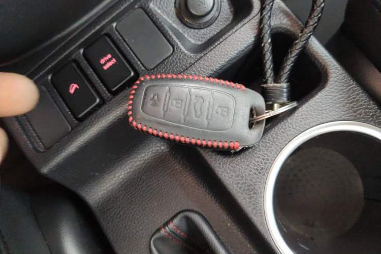Used Haval M6 2019 1.5T DCT Two-Wheel Drive Elite Version China VI Standard Vehicle Key