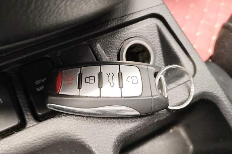 Used Haval M6 2019 1.5T DCT Two-Wheel Drive Value Edition China VI Standard Vehicle Key