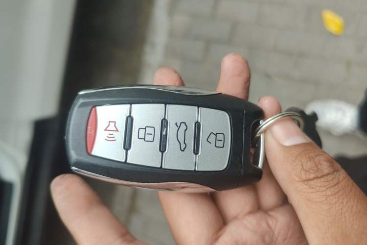 Used Haval M6 2019 1.5T Manual Two-Wheel Drive Elite Version China VI Standard Vehicle Key