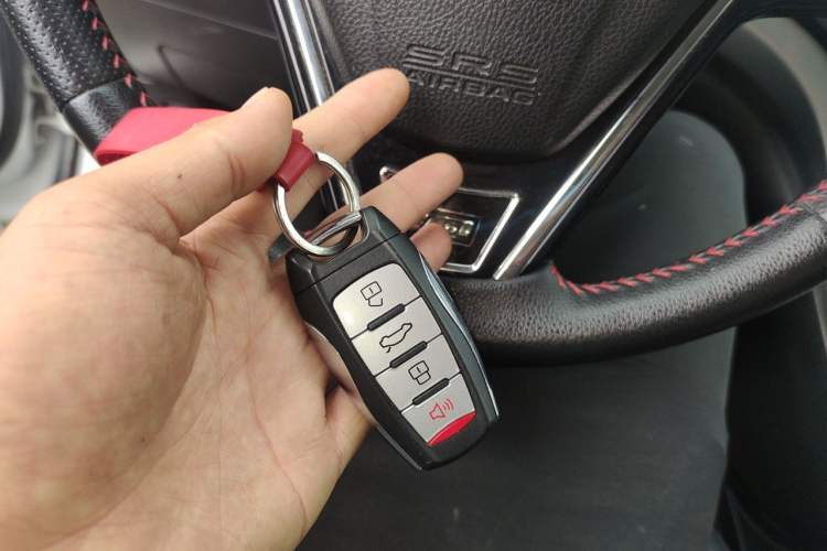 Used Haval M6 2019 1.5T Manual Two-Wheel Drive Elite Version China VI Standard Vehicle Key