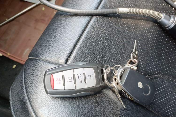 Used Haval M6 2019 1.5T Manual Two-Wheel Drive Urban Version China V Standard Vehicle Key
