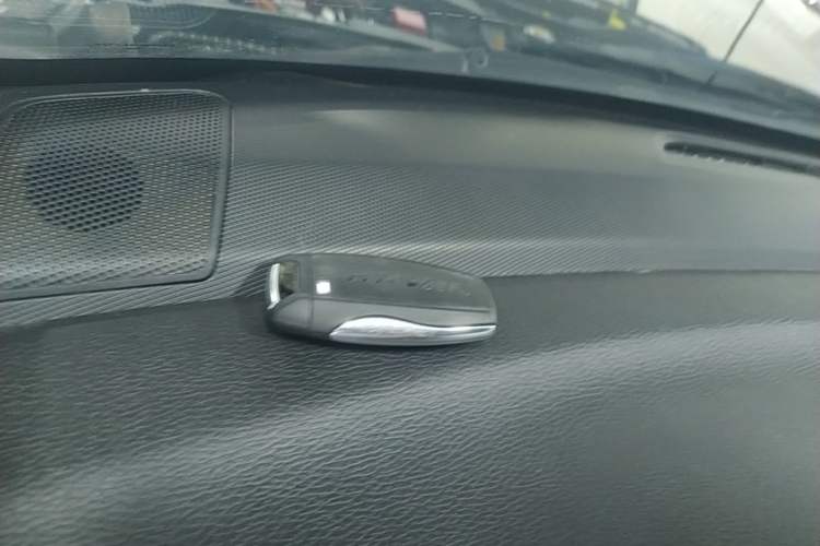 Used Haval M6 2019 1.5T DCT Two-Wheel Drive Value Edition China VI Standard Vehicle Key