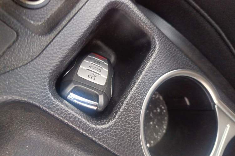 Used Haval M6 2019 1.5T DCT Two-Wheel Drive Value Edition China VI Standard Vehicle Key