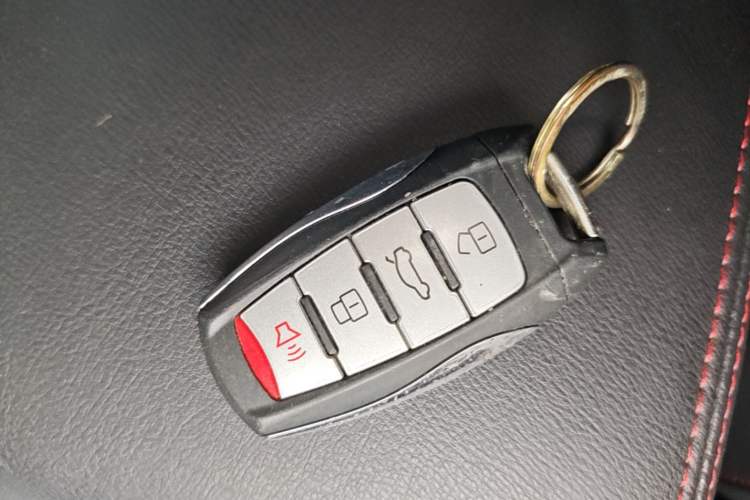 Used Haval M6 2019 1.5T DCT Two-Wheel Drive Value Edition China VI Standard Vehicle Key