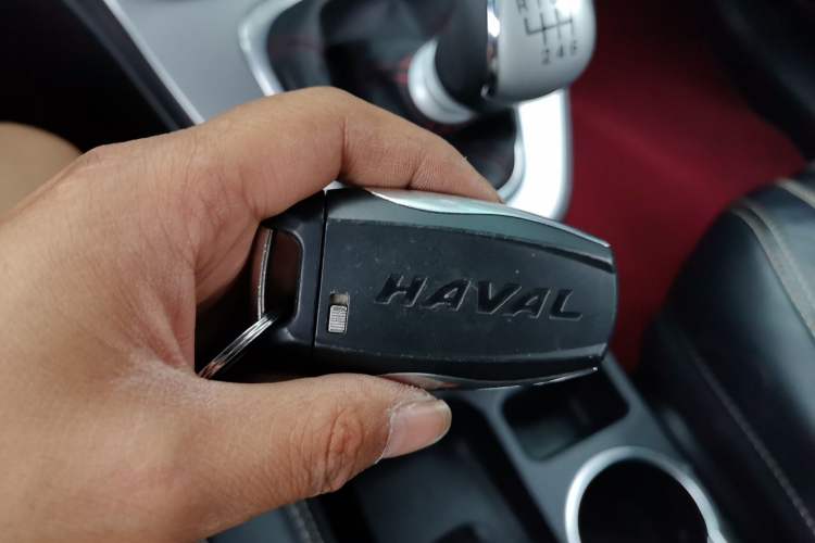 Used Haval M6 2019 1.5T Manual Two-Wheel Drive Urban Version China VI Standard Vehicle Key