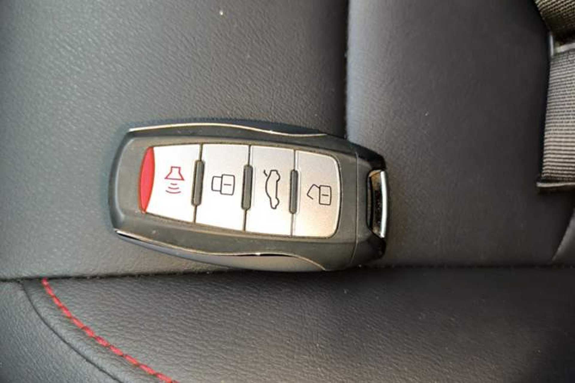 Used Haval M6 2019 1.5T Manual Two-Wheel Drive Elite Version China VI Standard Vehicle Key