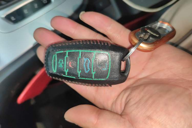 Used Haval M6 2019 1.5T DCT Two-Wheel Drive Elite Version China VI Standard Vehicle Key