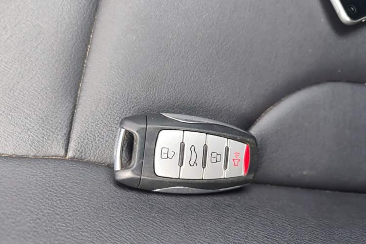 Used Haval M6 2019 1.5T DCT Two-Wheel Drive Value Edition China VI Standard Vehicle Key