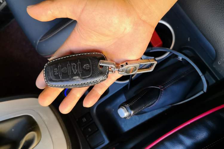Used Haval M6 2019 1.5T DCT Two-Wheel Drive Elite Version China VI Standard Vehicle Key