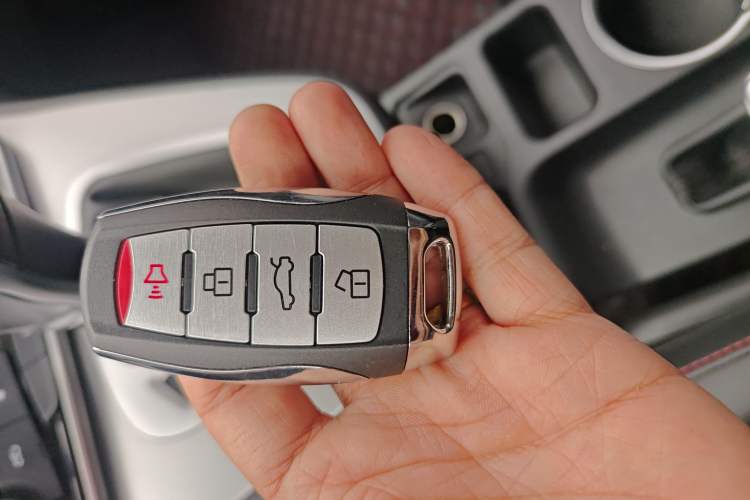 Used Haval M6 2019 1.5T DCT Two-Wheel Drive Value Edition China VI Standard Vehicle Key