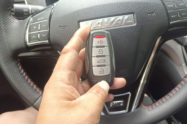 Used Haval M6 2019 1.5T DCT Two-Wheel Drive Elite Version China VI Standard Vehicle Key