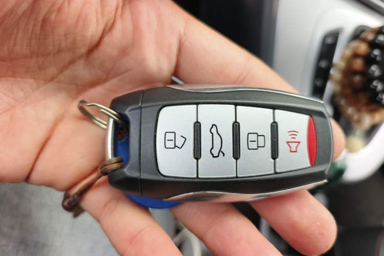 Used Haval M6 2019 1.5T DCT Two-Wheel Drive Elite Version China VI Standard Vehicle Key
