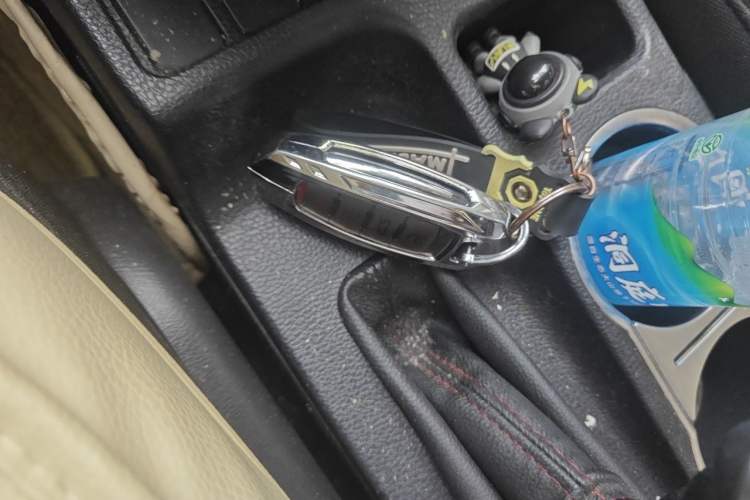 Used Haval M6 2019 1.5T Manual Two-Wheel Drive Urban Version China VI Standard Vehicle Key