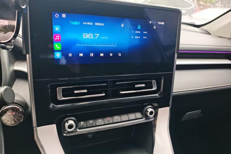 Used Haval M6 2021 PLUS 1.5T DCT Luxury Smart Connectivity Model Audio And AC Panel