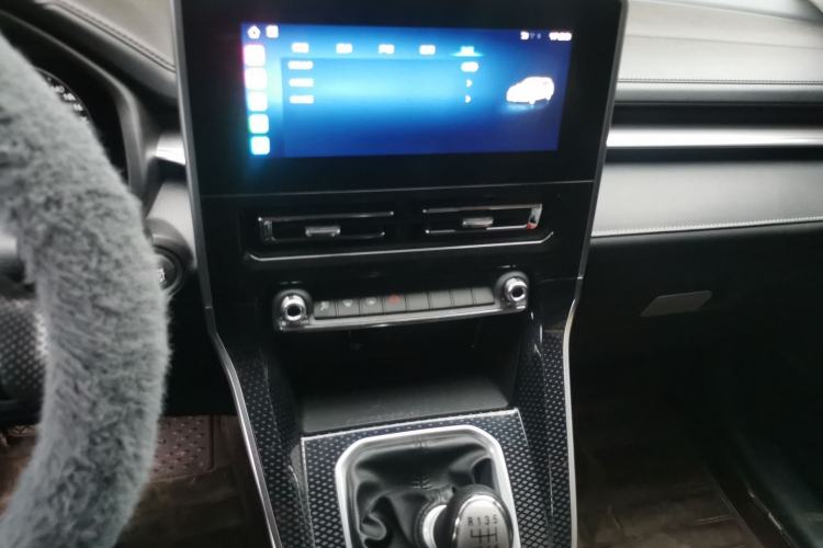 Used Haval M6 2021 PLUS 1.5T Manual Elite Smart Connectivity Model Audio And AC Panel