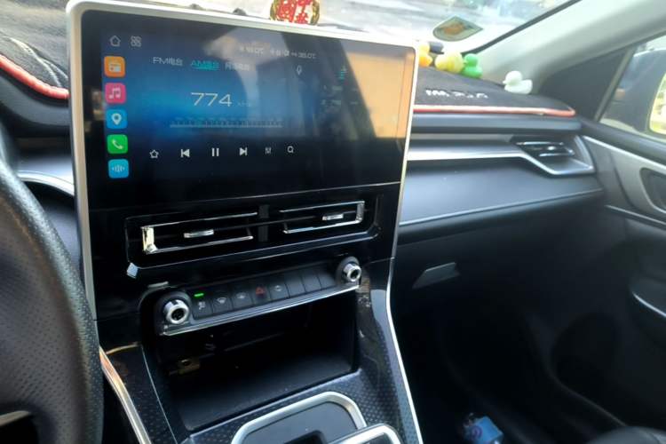 Used Haval M6 2021 PLUS 1.5T DCT Luxury Smart Connectivity Model Audio And AC Panel