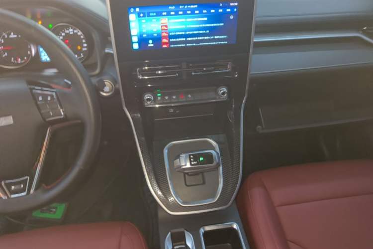 Used Haval M6 2021 PLUS 1.5T DCT Elite Smart Connectivity Model Audio And AC Panel