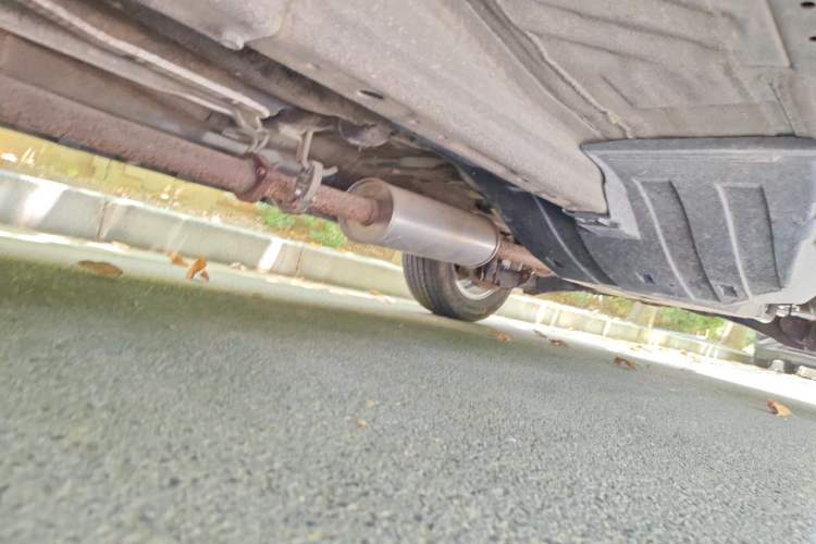 Used Haval M6 2021 PLUS 1.5T DCT Prestige Smart Connectivity Model Chassis Front Left