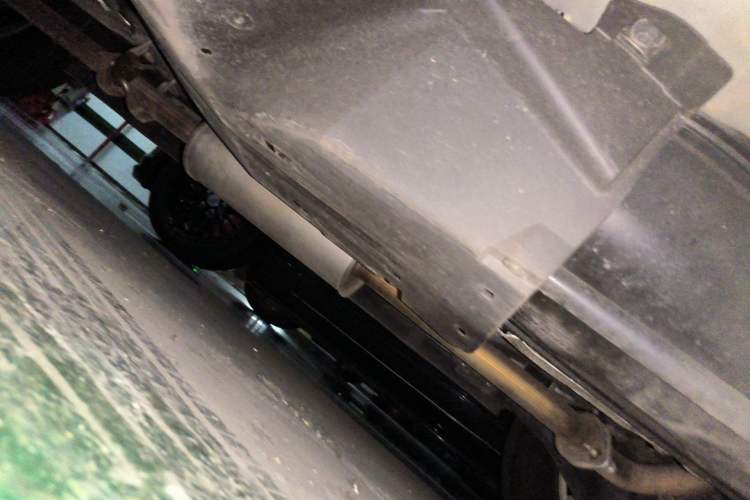Used Haval M6 2021 PLUS 1.5T Manual Comfort Model Chassis Rear Left