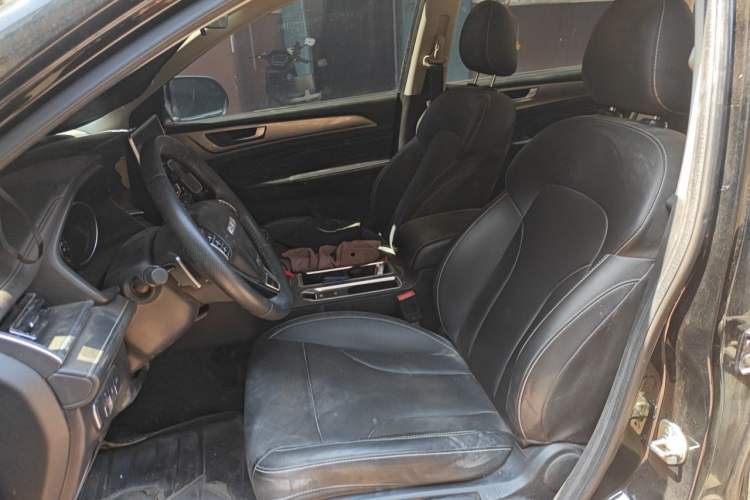 Used Haval M6 2021 PLUS 1.5T DCT Luxury Smart Connectivity Model Driver Seat