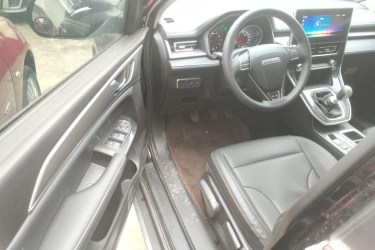 Used Haval M6 2021 PLUS 1.5T Manual Luxury Smart Connectivity Model Driver Seat