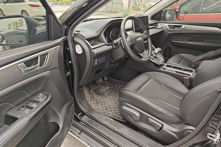 Used Haval M6 2021 PLUS 1.5T DCT Comfort Edition Driver Seat