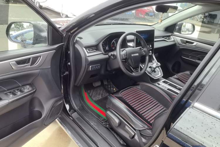 Used Haval M6 2021 PLUS 1.5T DCT Elite Smart Connectivity Model Driver Seat