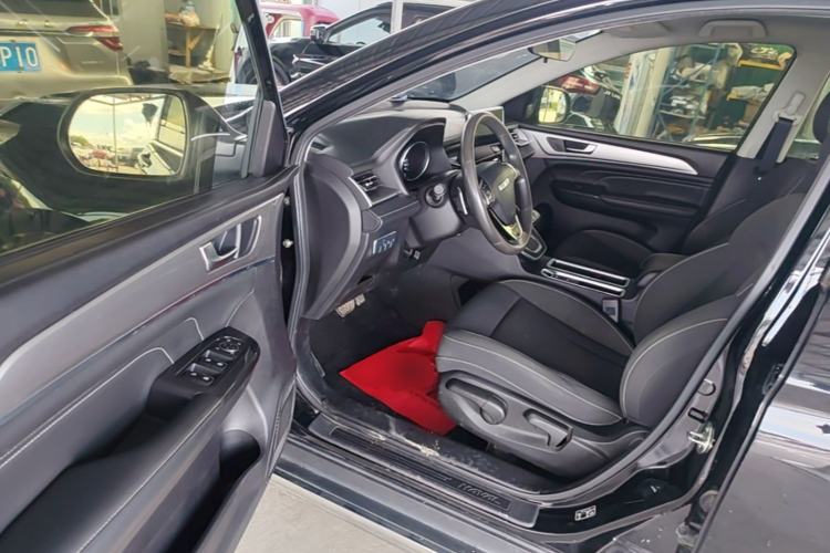 Used Haval M6 2021 PLUS 1.5T DCT Elite Smart Connectivity Model Driver Seat