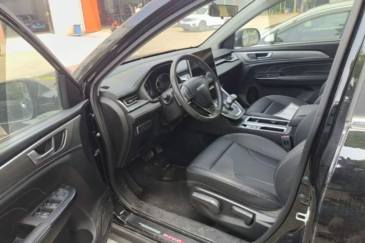 Used Haval M6 2021 PLUS 1.5T DCT Comfort Edition Driver Seat