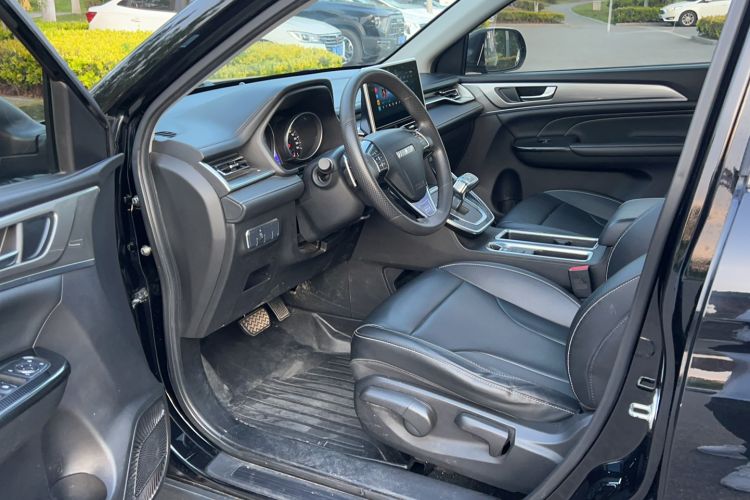 Used Haval M6 2021 PLUS 1.5T DCT Comfort Edition Driver Seat