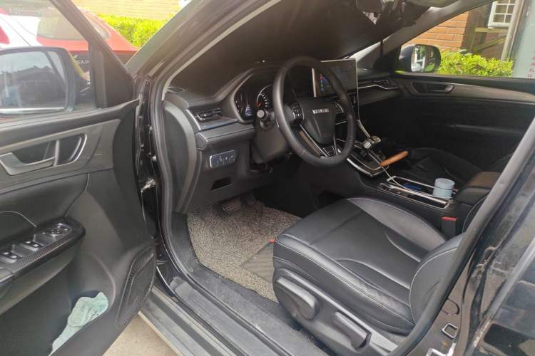 Used Haval M6 2021 PLUS 1.5T DCT Luxury Smart Connectivity Model Driver Seat