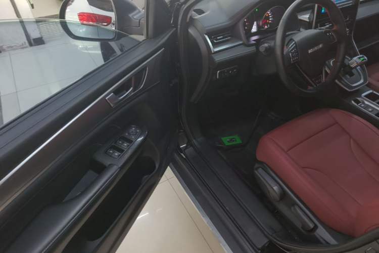 Used Haval M6 2021 PLUS 1.5T DCT Elite Smart Connectivity Model Driver Seat