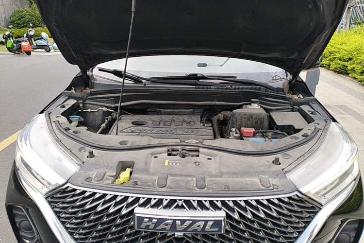 Used Haval M6 2021 PLUS 1.5T DCT Elite Smart Connectivity Model Engine Bay