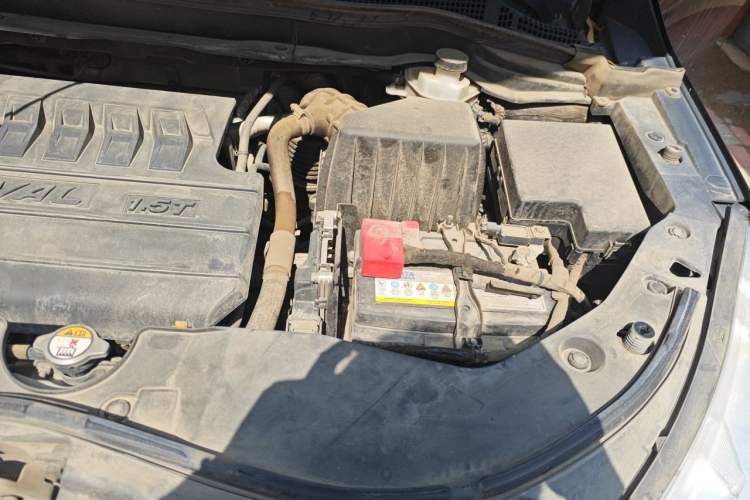 Used Haval M6 2021 PLUS 1.5T DCT Luxury Smart Connectivity Model Engine Bay Left