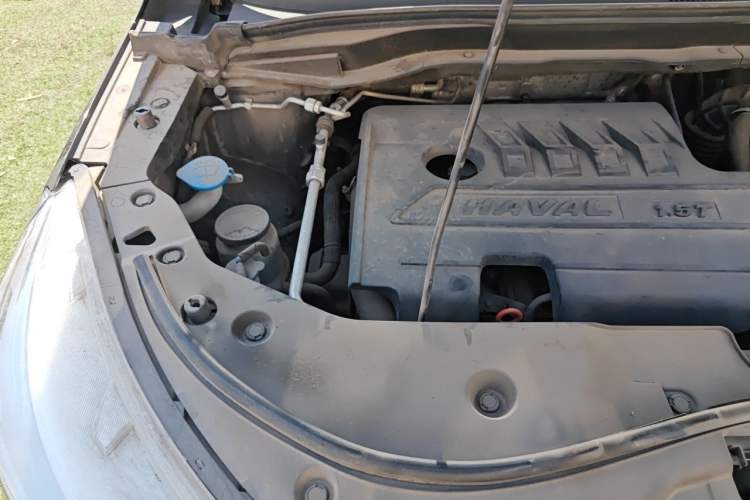 Used Haval M6 2021 PLUS 1.5T Manual Luxury Smart Connectivity Model Engine Bay Right