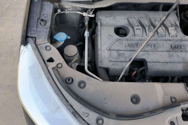 Used Haval M6 2021 PLUS 1.5T Manual Luxury Smart Connectivity Model Engine Bay Right