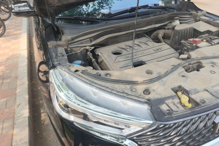 Used Haval M6 2021 PLUS 1.5T Manual Luxury Smart Connectivity Model Engine Bay Right