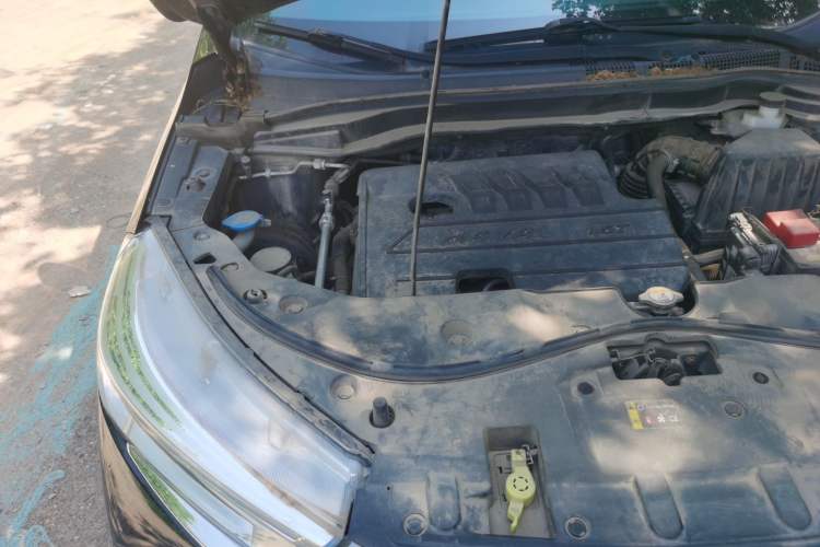 Used Haval M6 2021 PLUS 1.5T DCT Luxury Smart Connectivity Model Engine Bay Right