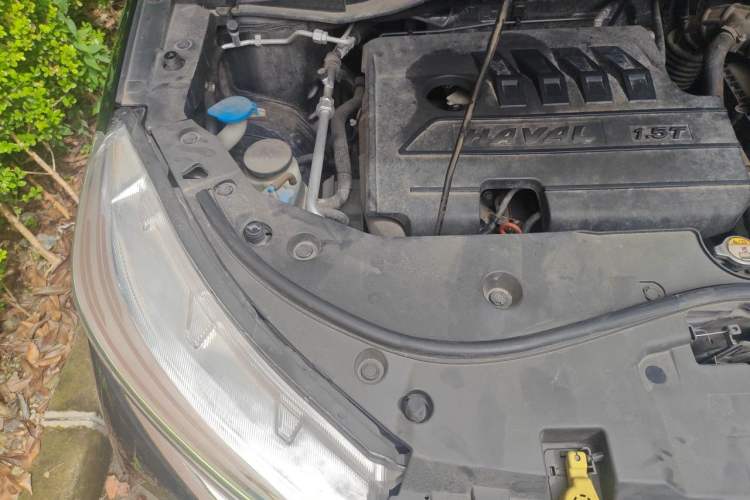 Used Haval M6 2021 PLUS 1.5T DCT Luxury Smart Connectivity Model Engine Bay Right