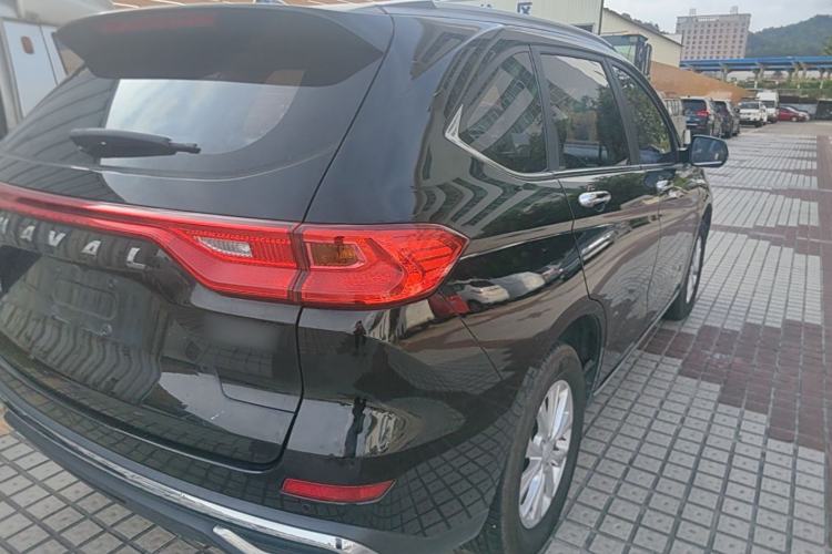Used Haval M6 2021 PLUS 1.5T DCT Luxury Smart Connectivity Model Exterior 3