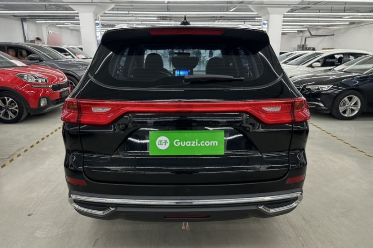 Used Haval M6 2021 PLUS 1.5T DCT Luxury Smart Connectivity Model Exterior 4
