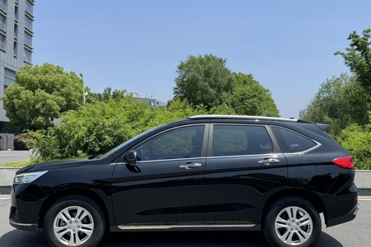 Used Haval M6 2021 PLUS 1.5T DCT Elite Smart Connectivity Model Exterior 5