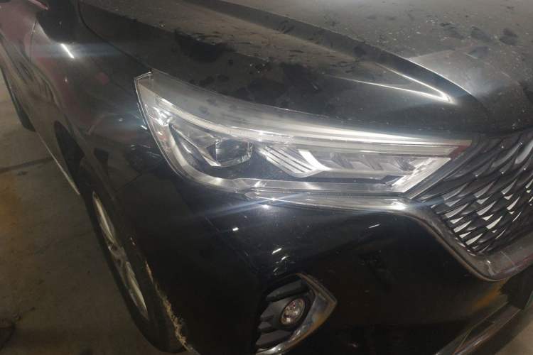 Used Haval M6 2021 PLUS 1.5T DCT Luxury Smart Connectivity Model Exterior 6